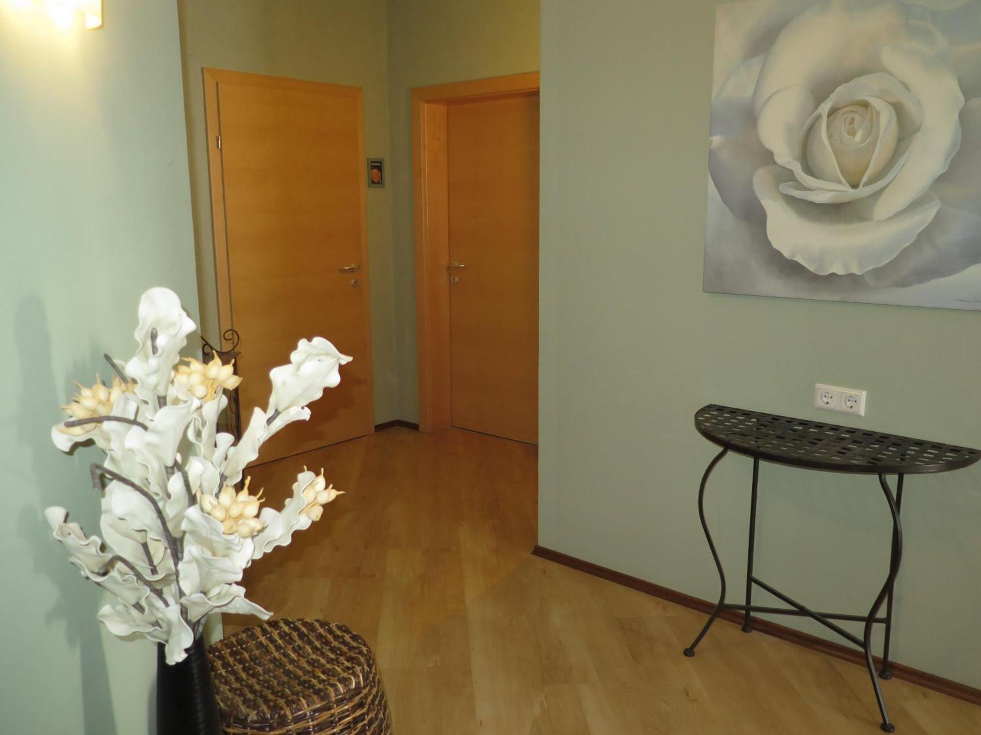 Rosenhotel - Serviced Apartments Zwentendorf Екстер'єр фото